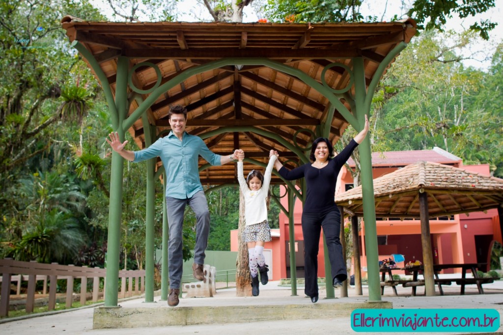 Parque Zoobotânico de Joinville - Palco e Sanitários (ao fundo).